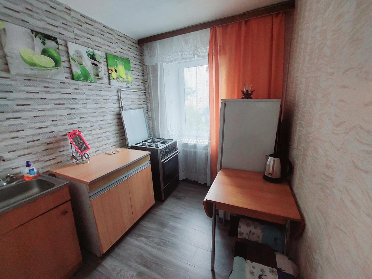 Apartment On Vadim Hetman Street 38 - Industrial Bridge 키예프 외부 사진