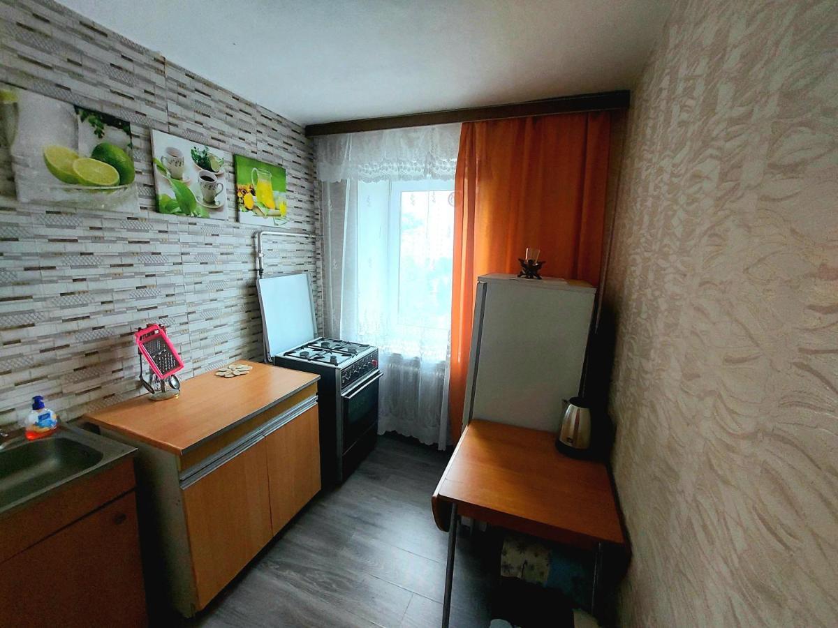 Apartment On Vadim Hetman Street 38 - Industrial Bridge 키예프 외부 사진